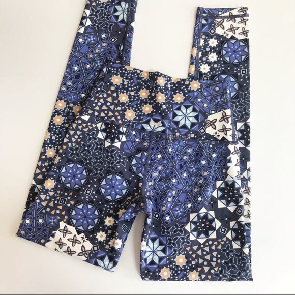 AERIE Print 7/8 Leggings Yoga Workout - Picture 4 of 6